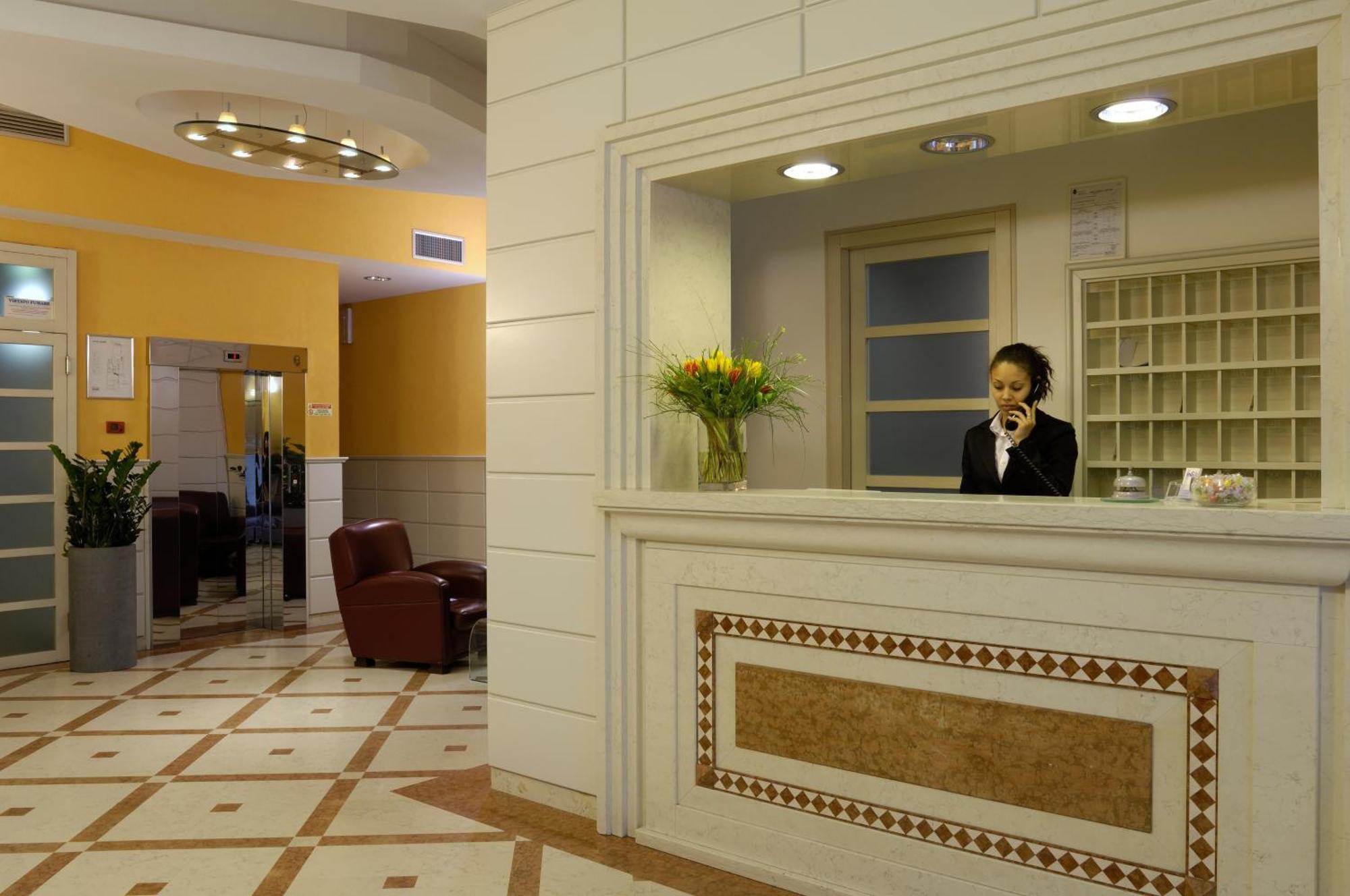 Hotel Masini Forlì Exteriör bild